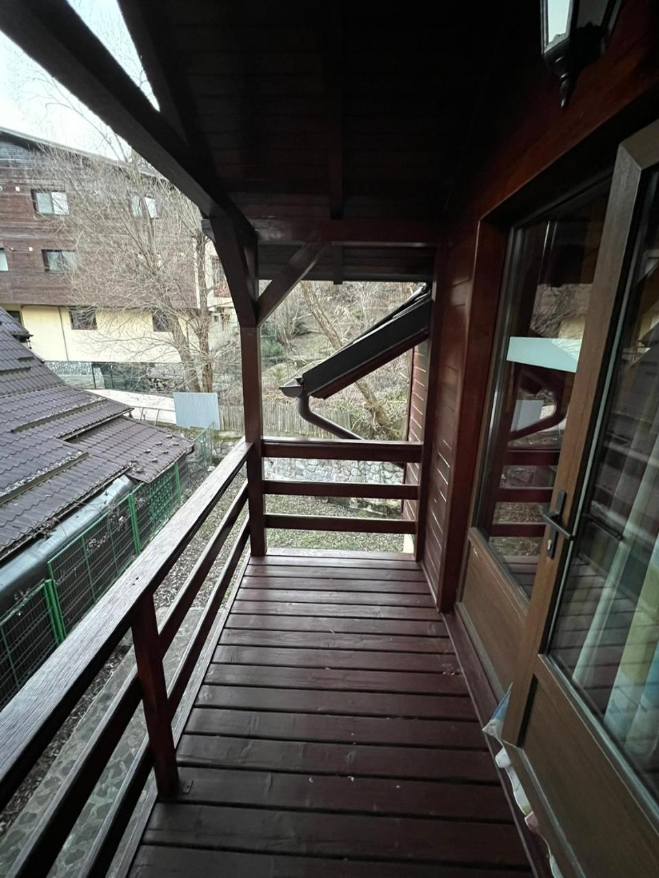 Ollie'S Mountain Chalet Buşteni Zewnętrze zdjęcie